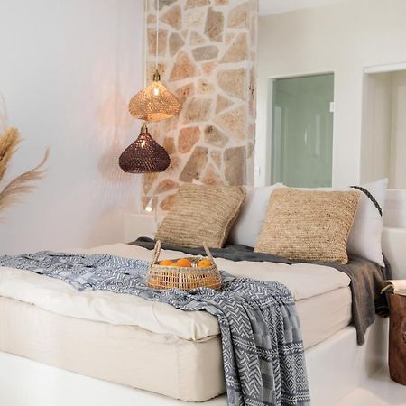 Naxian Aura Suites Naxos City Екстер'єр фото