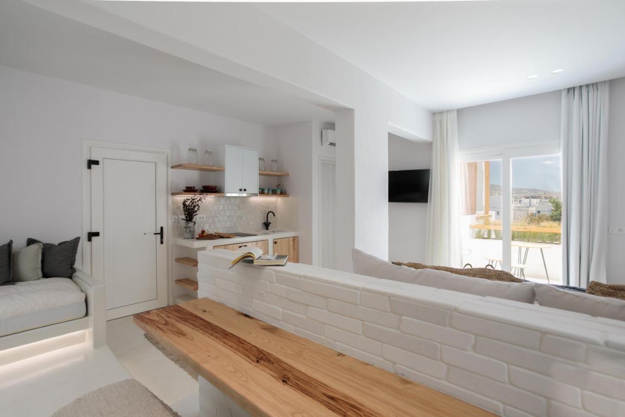 Naxian Aura Suites Naxos City Екстер'єр фото